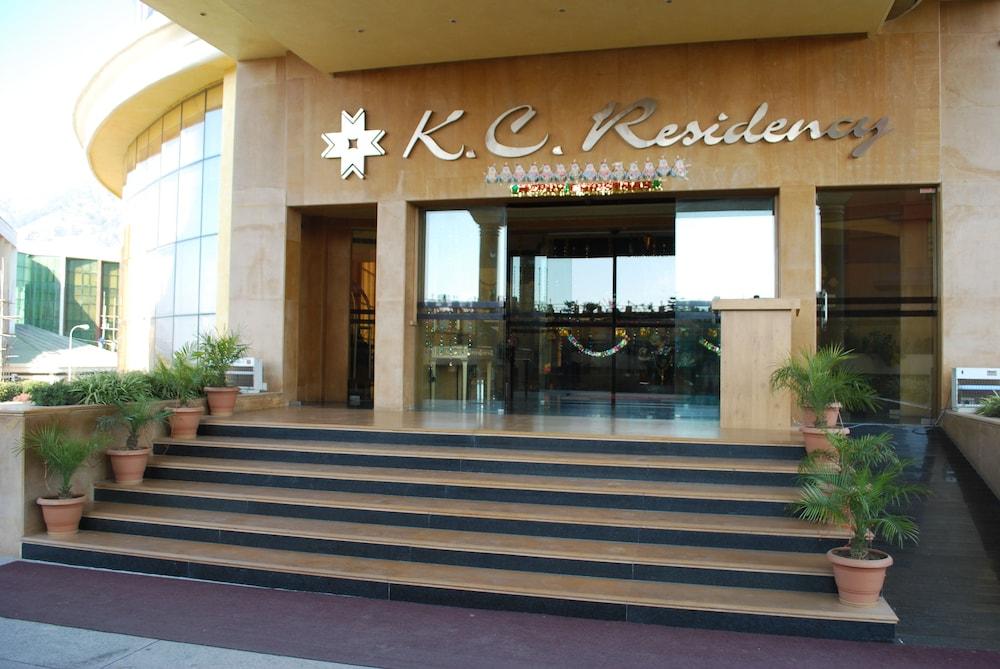 K C Residency Vaishnodevi Hotel Катра Екстериор снимка