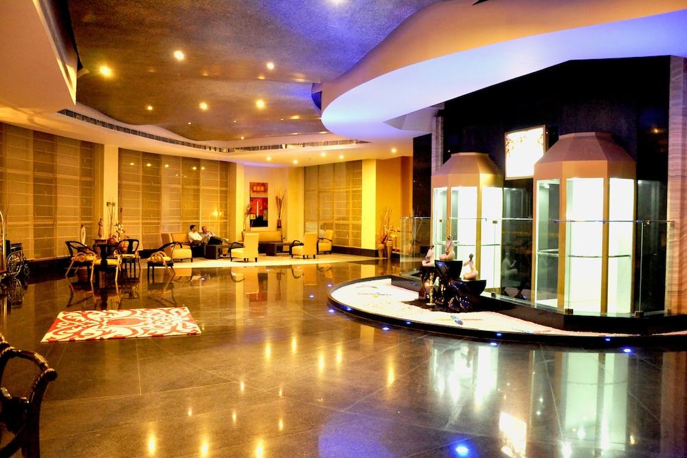 K C Residency Vaishnodevi Hotel Катра Екстериор снимка
