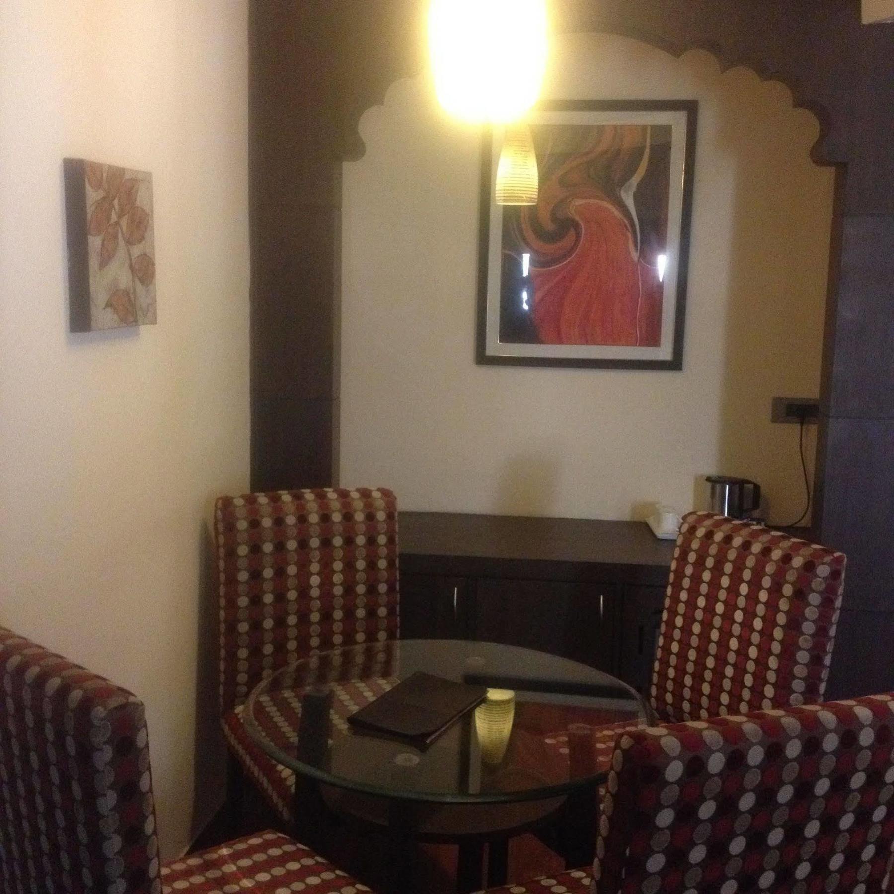 K C Residency Vaishnodevi Hotel Катра Екстериор снимка