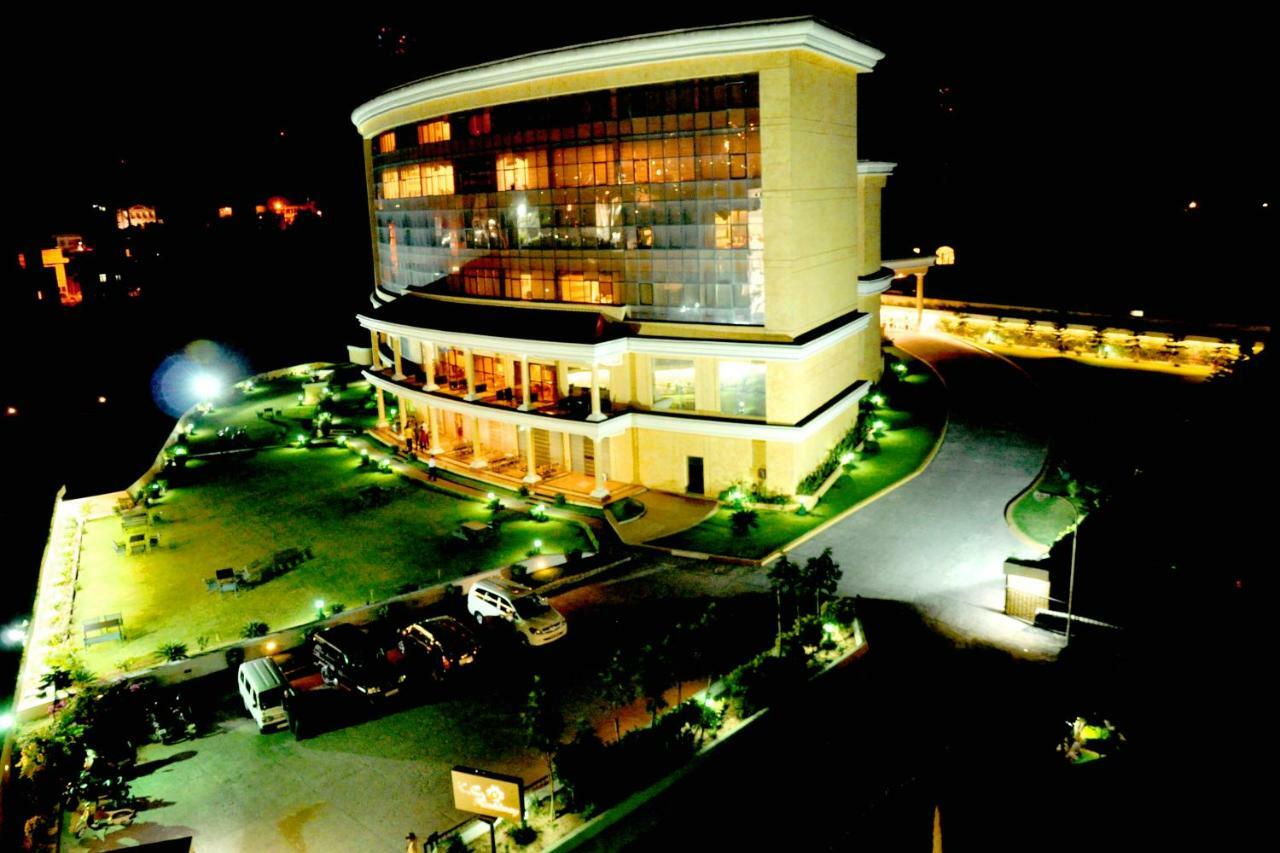 K C Residency Vaishnodevi Hotel Катра Екстериор снимка